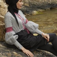 tesettur-mayo-tarz-i-sahane-siyah-beyaz-mavi-bordo-parasut-kumas-mayovera-6555-85-O